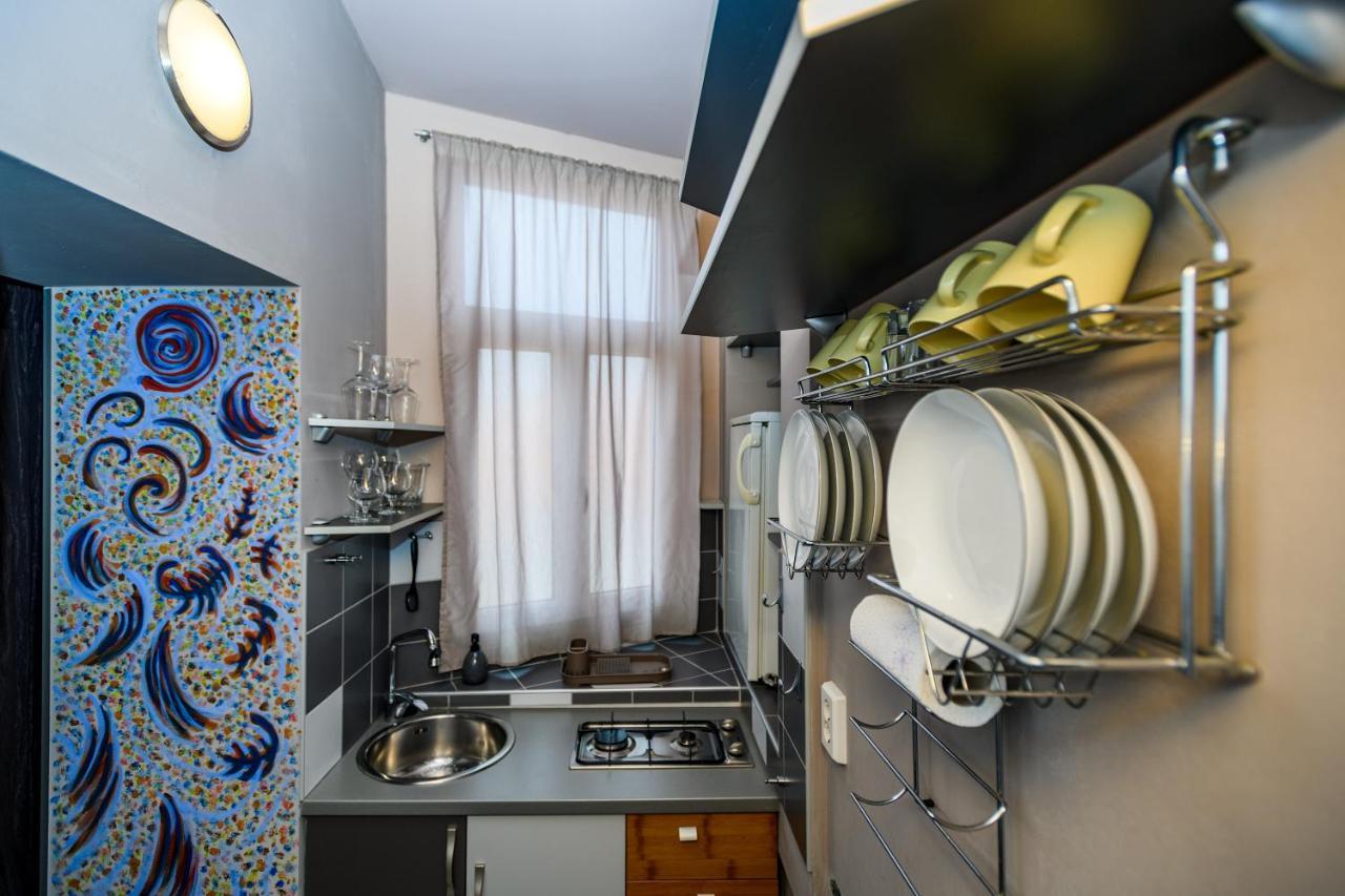 Lupino'S Gallery Apartment - Old Town Zadar Buitenkant foto