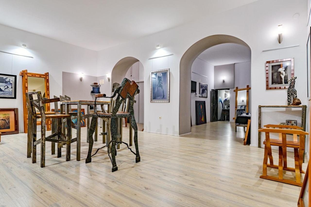 Lupino'S Gallery Apartment - Old Town Zadar Buitenkant foto