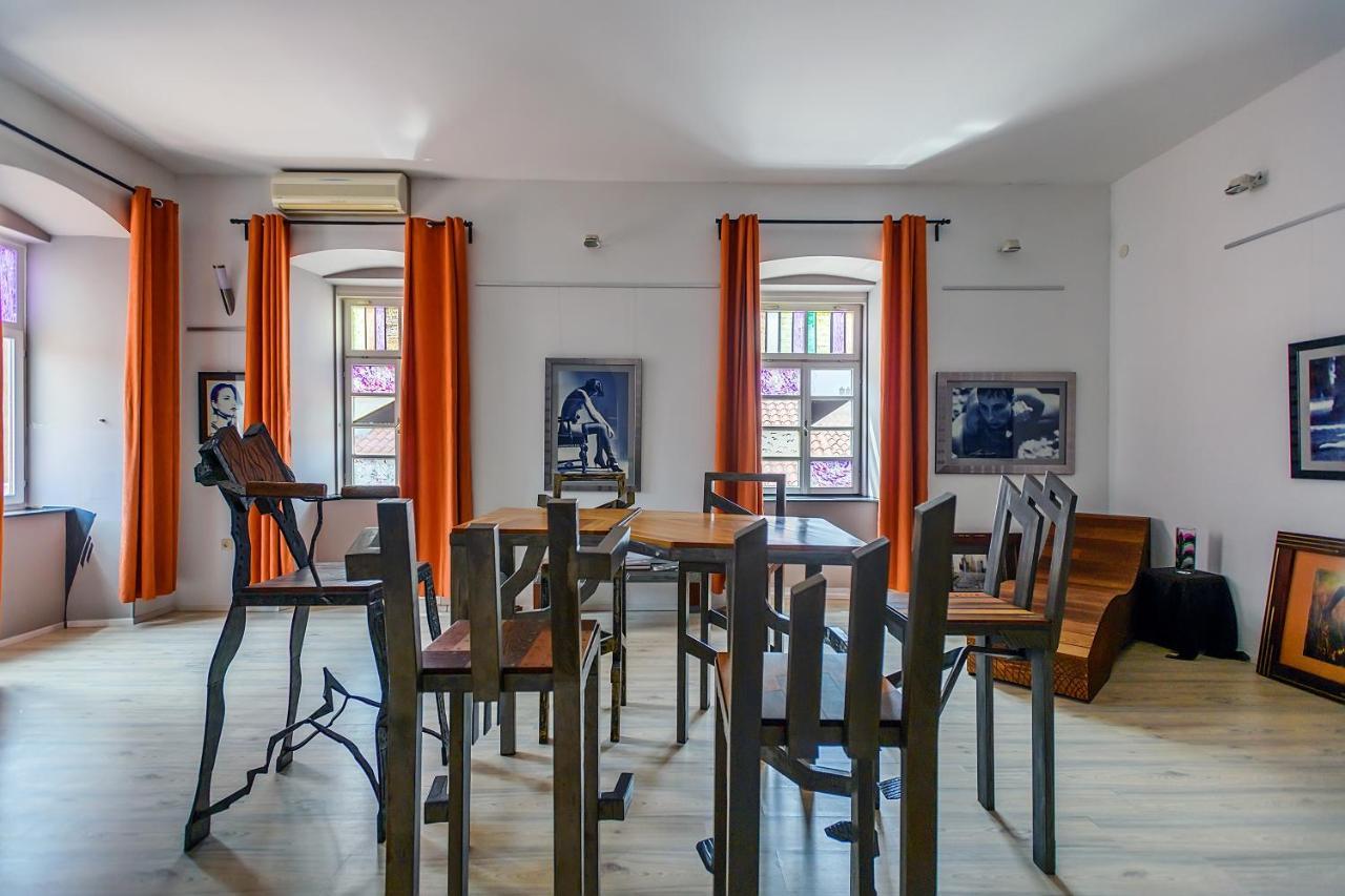 Lupino'S Gallery Apartment - Old Town Zadar Buitenkant foto