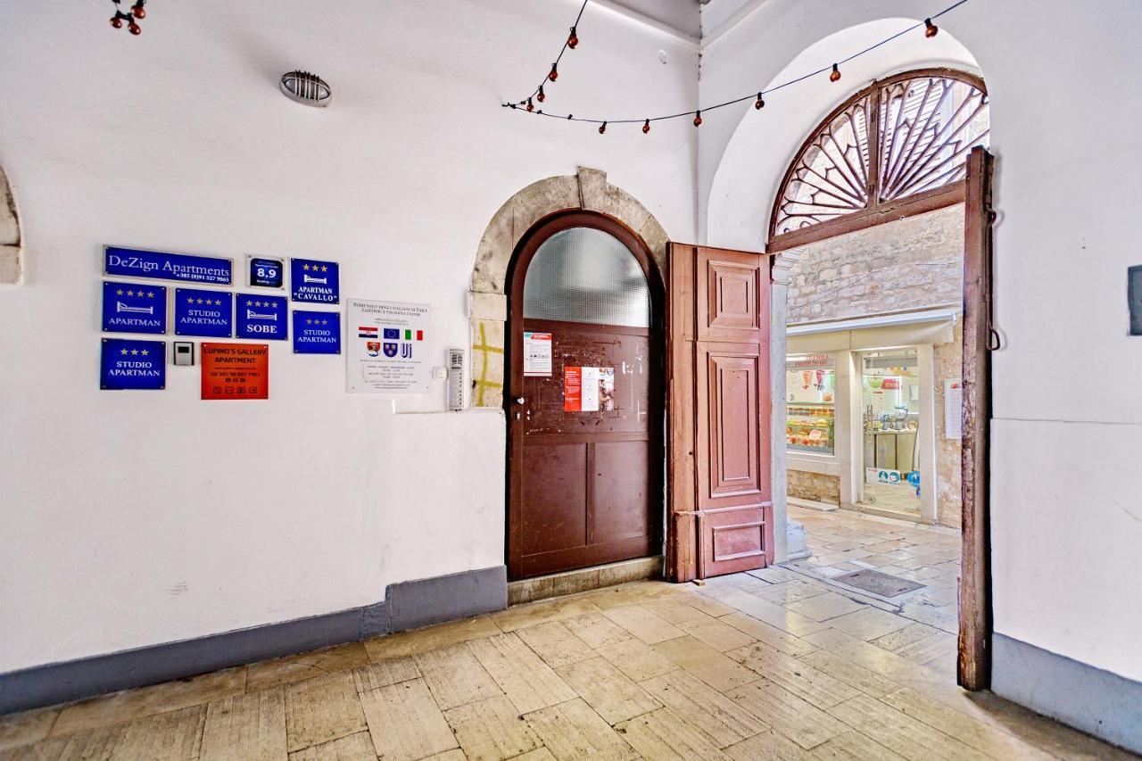 Lupino'S Gallery Apartment - Old Town Zadar Buitenkant foto